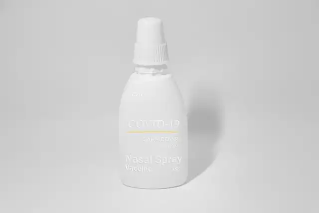 Azelastine Nasal Spray: COVID-19 Prevention & CVS Vaccine Restrictions