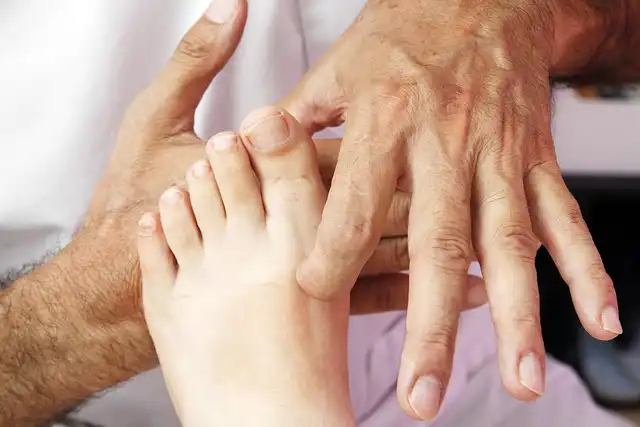 UCR’s Oxygen Gel Heals Chronic Wounds & Prevents Amputations